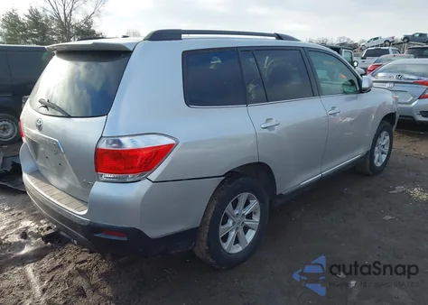 2012 Toyota Highlander Se V6 z USA, uszkodzony, nr VIN 5TDBK3EH2CS115509